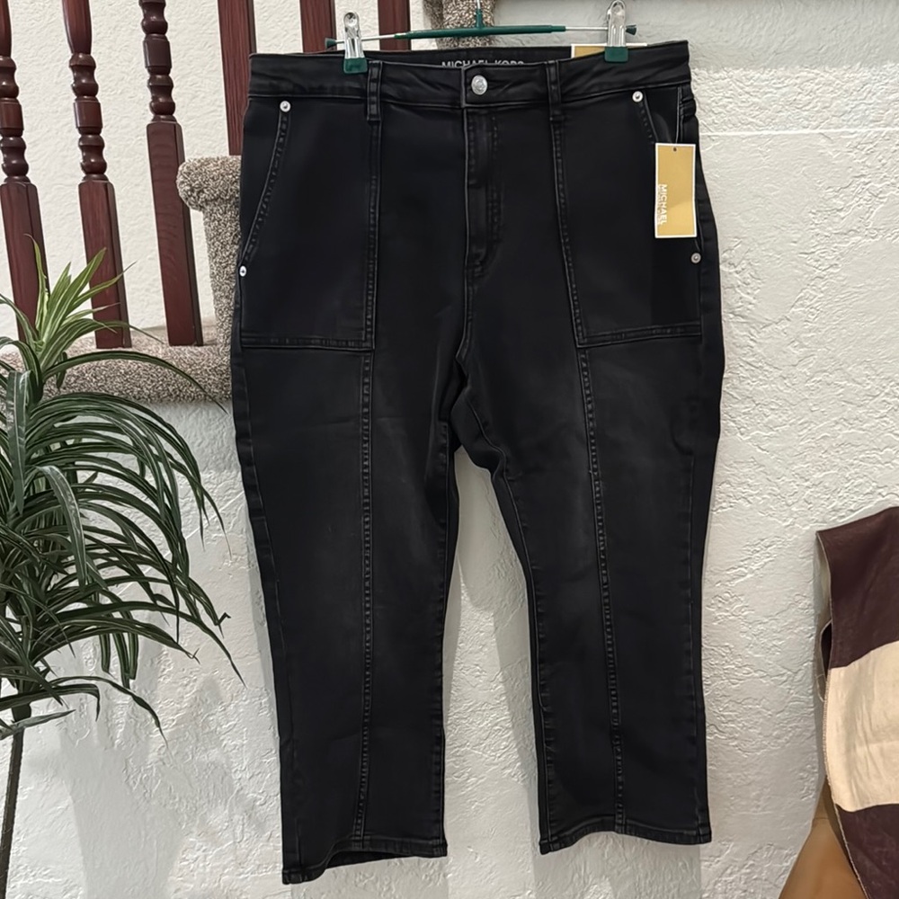 Michael Kors Women’s Selma Cropped High Rise Flare Black Denim Pants 14P NWT